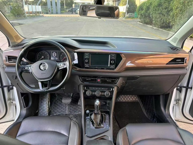 宿遷19年大眾途岳5