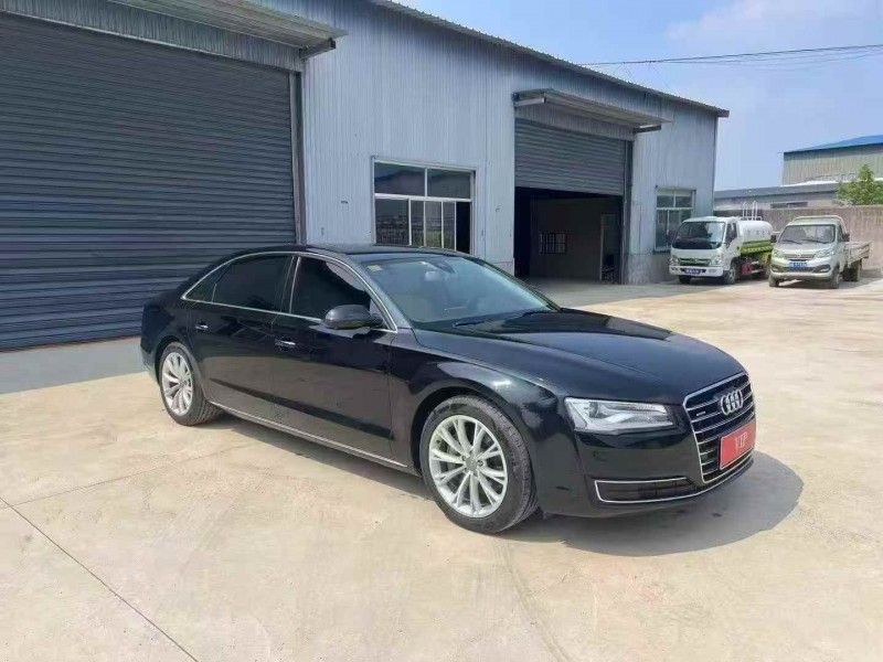 青岛15年奥迪A8L3