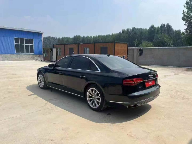 青岛15年奥迪A8L8