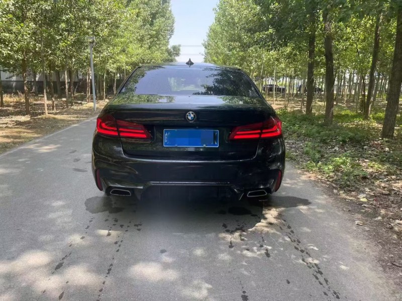 濟寧18年寶馬5系9