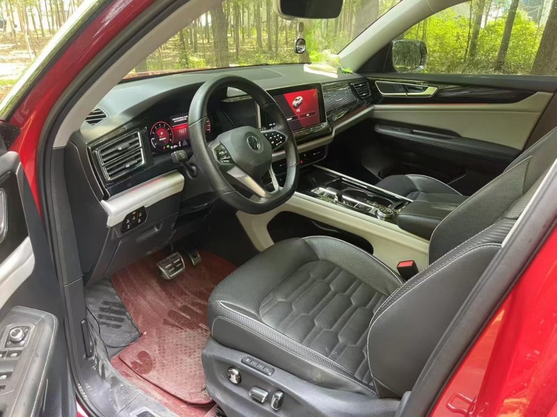 濟寧21年大眾途昂4