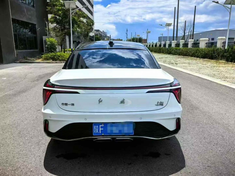 徐州25年紅旗H69