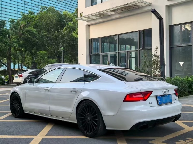 深圳14年奥迪A7L8
