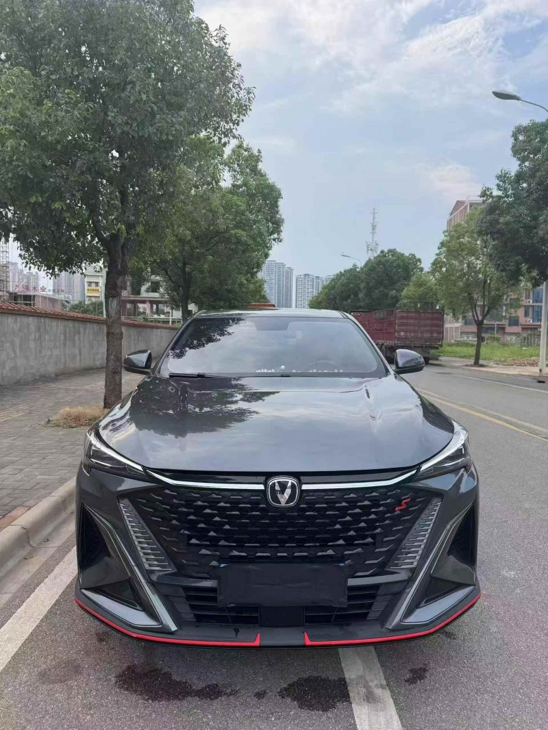 益阳24年长安汽车欧尚1