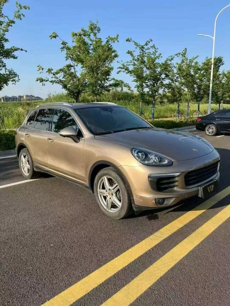 宿遷15年保時捷卡宴2