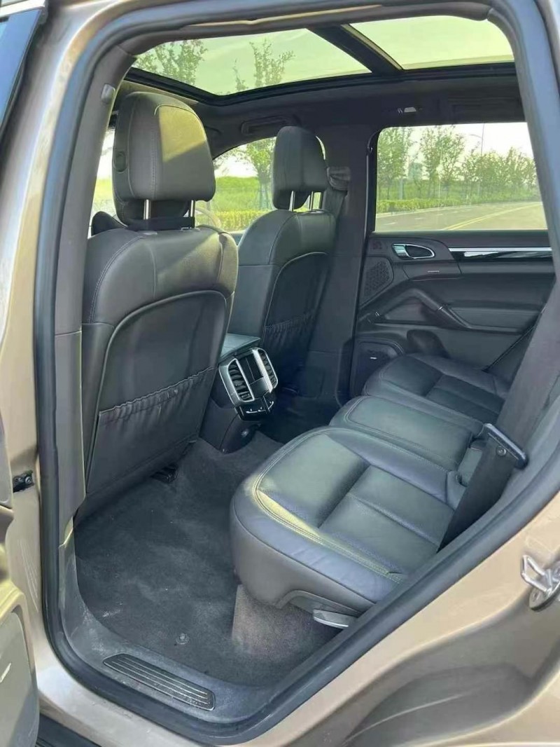 宿遷15年保時捷卡宴5