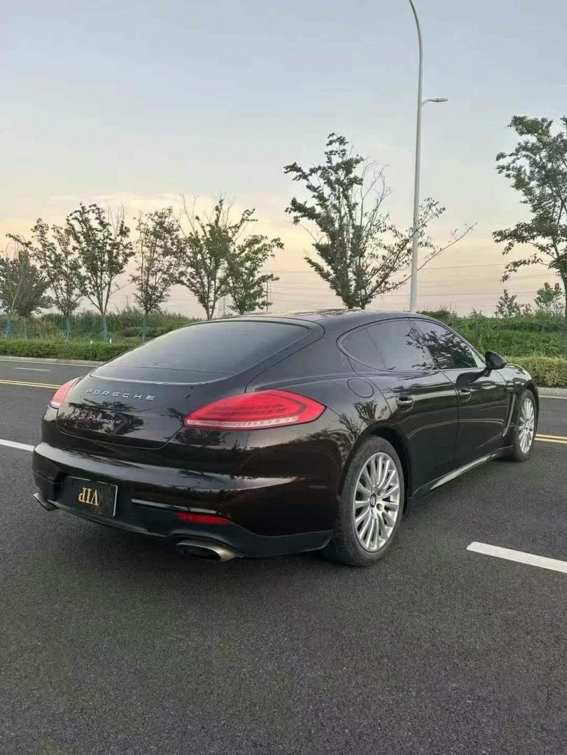 宿遷14年保時捷帕拉梅拉7
