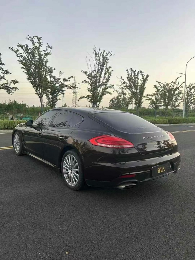 宿遷14年保時捷帕拉梅拉8