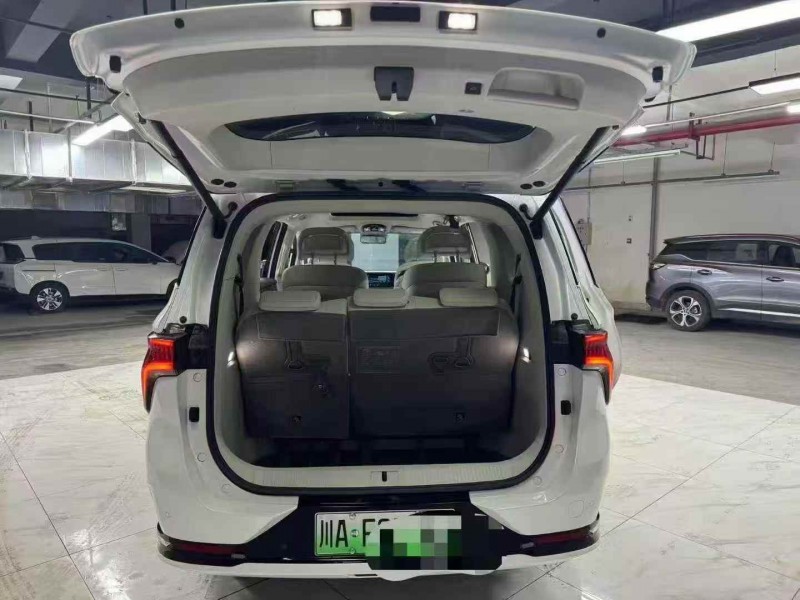 成都24年东风星海8