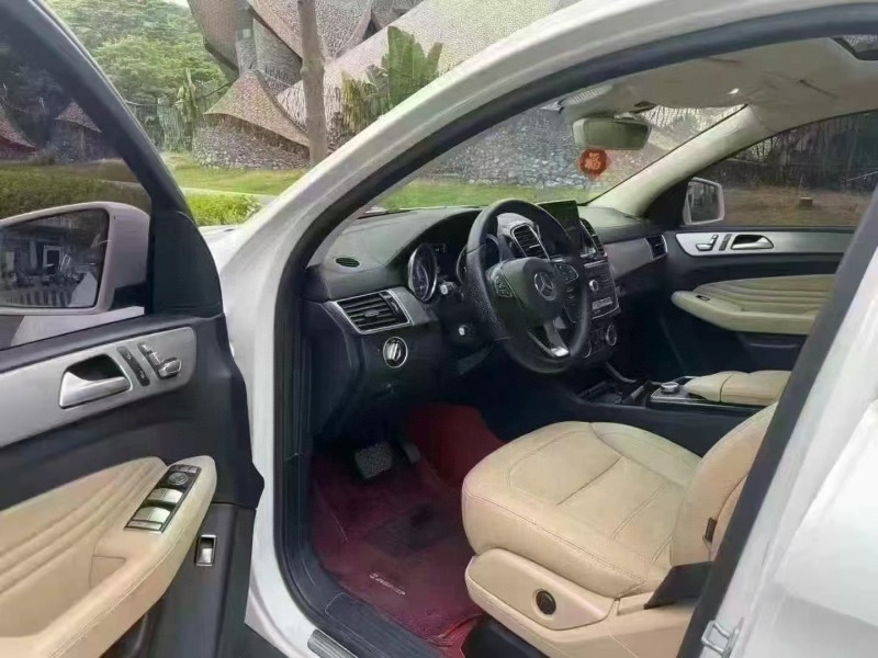 深圳17年奔驰GLE3