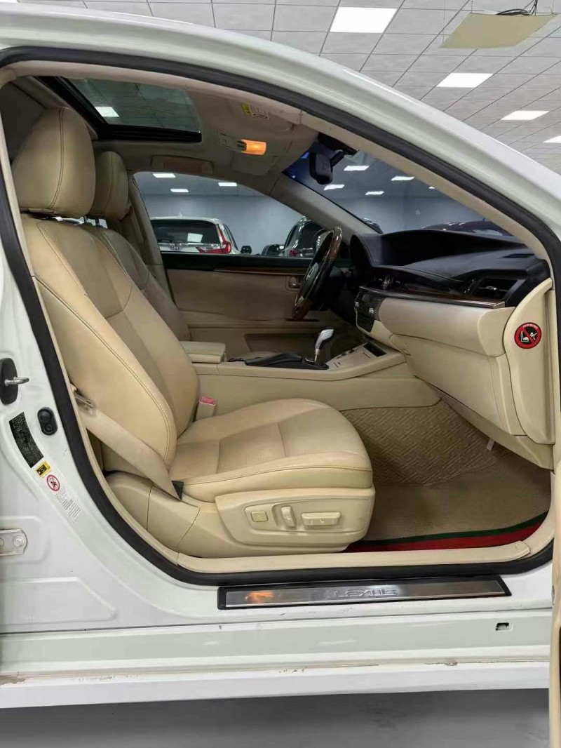 廊坊13年雷克薩斯ES8