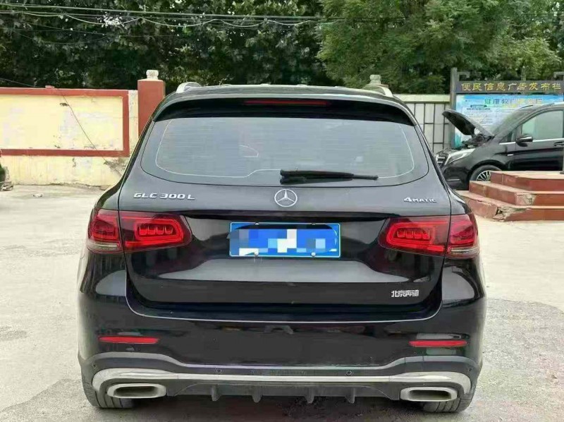 淄博21年奔驰GLC9