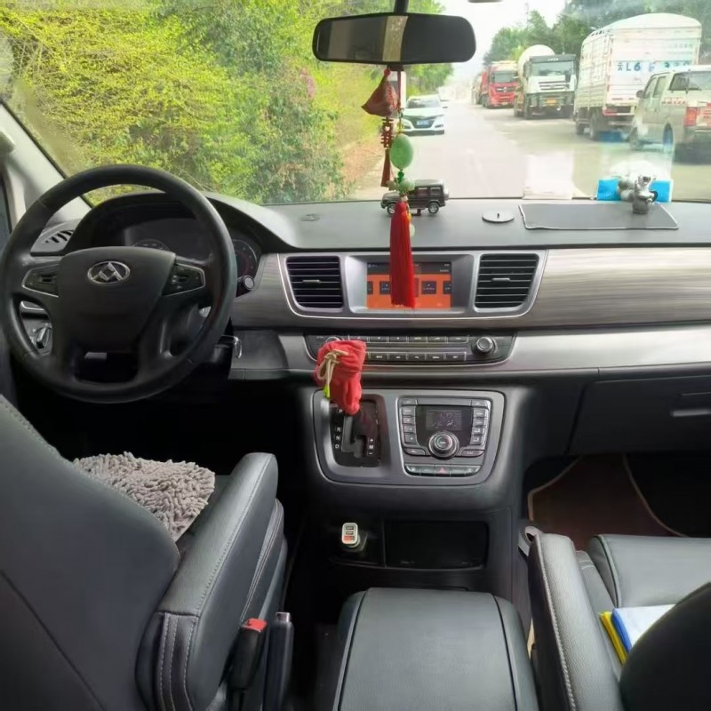 昆明18年大通G105