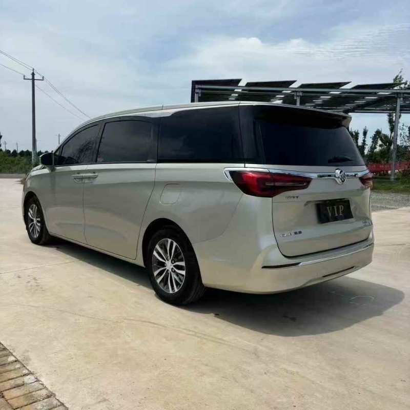 青岛22年别克GL88