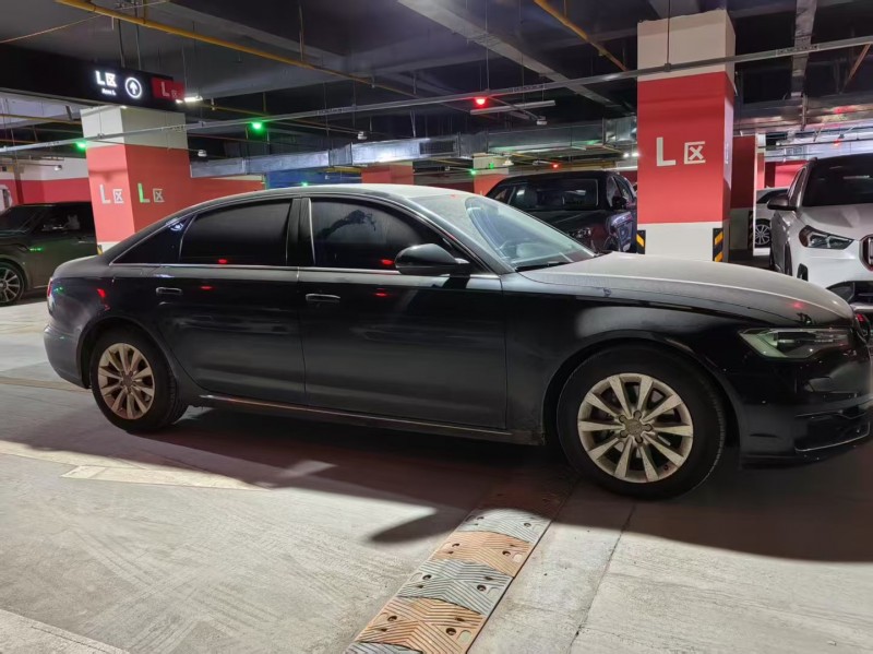 昆明17年奥迪A6L7