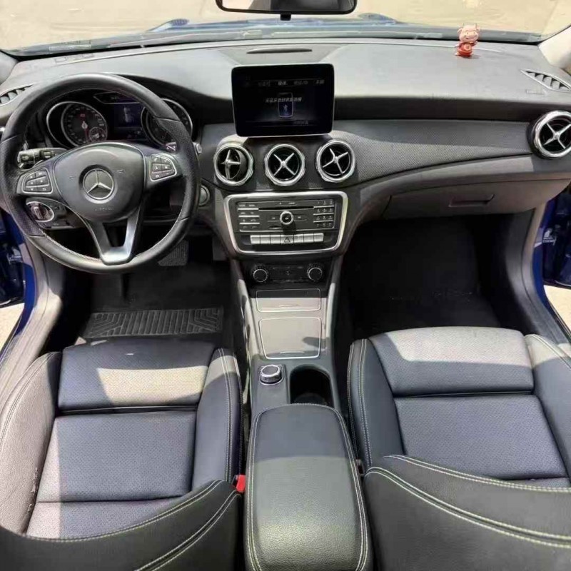 青岛18年奔驰GLA4