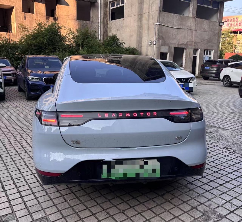 婁底24年零跑汽車C016