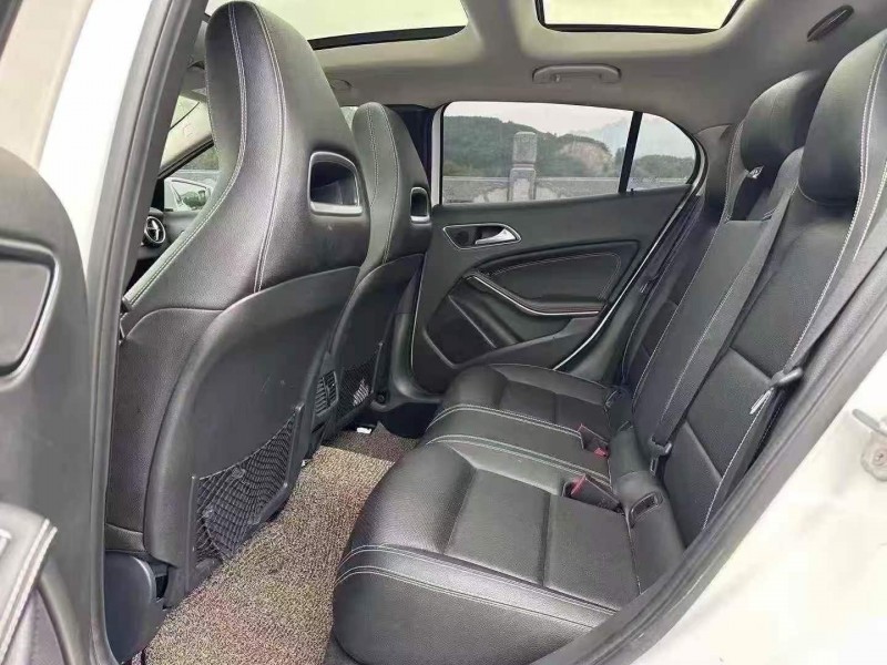 淄博16年奔驰GLA6