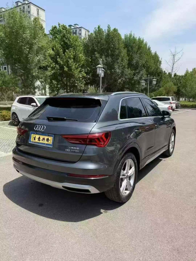 青岛23年奥迪Q37