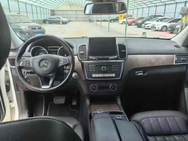 淄博17年奔驰GLE4