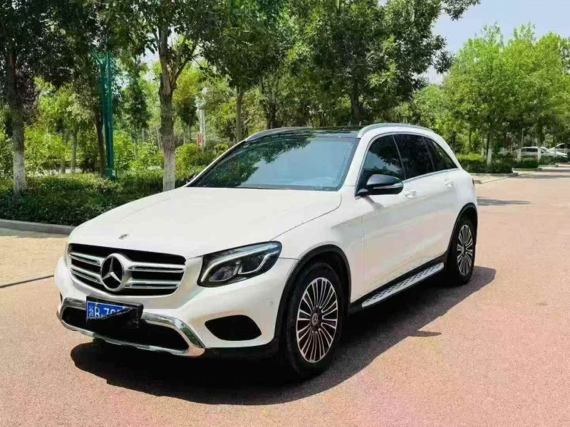 青岛19年奔驰GLC3