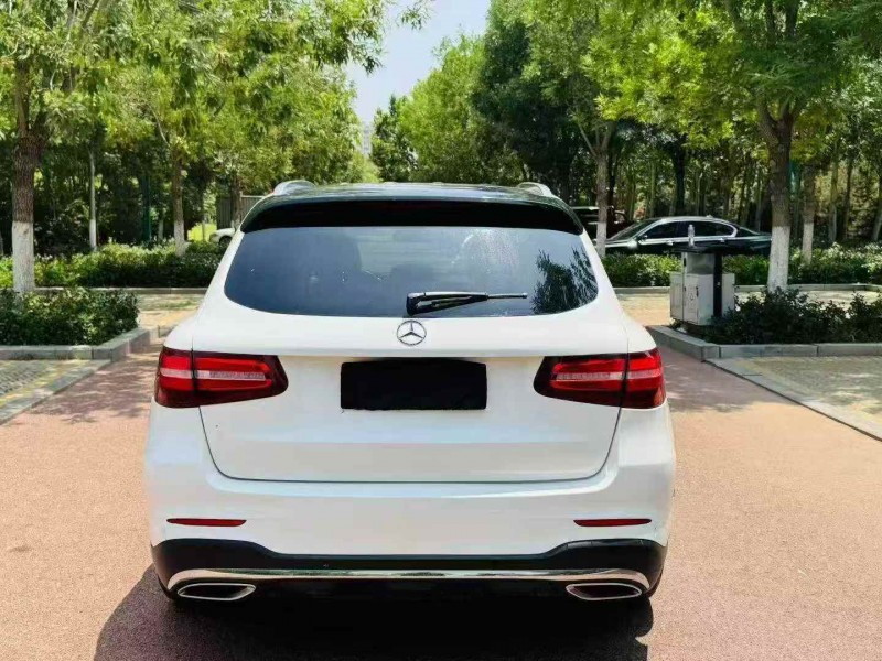 青岛19年奔驰GLC9