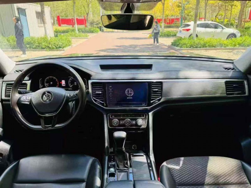 濟南21年大眾途昂5