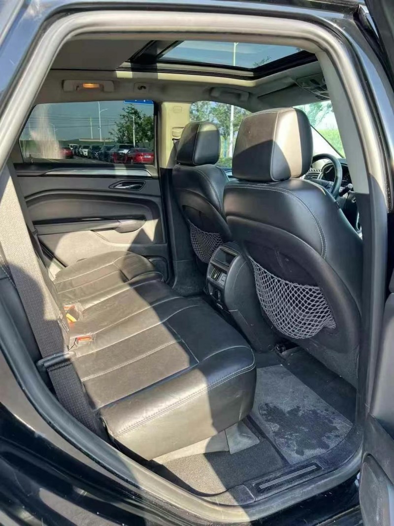 宿遷16年凱迪拉克SRX4