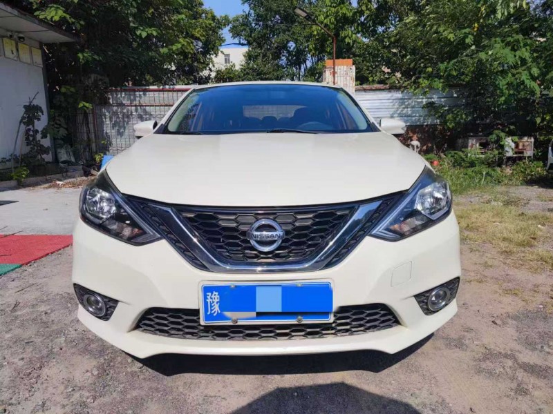 鄭州17年日產軒逸1
