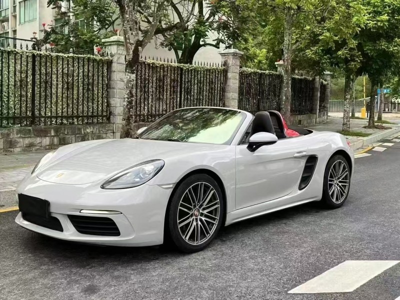 深圳18年保时捷Boxster3