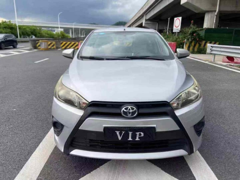 廣州14年豐田YARiS L 致炫1