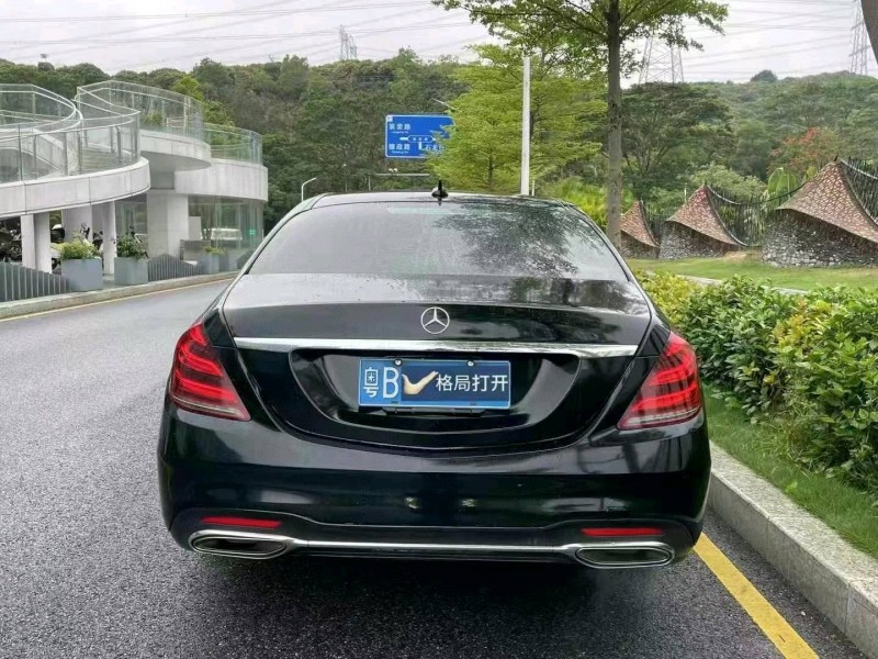 深圳15年奔驰S9