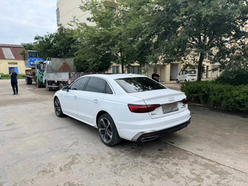 徐州21年奥迪A4L8