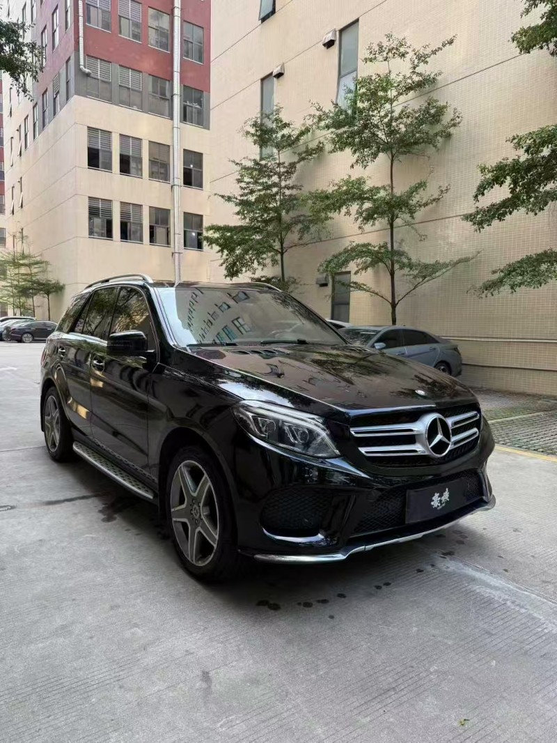 佛山17年奔驰GLE3