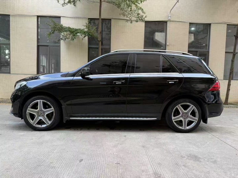 佛山17年奔驰GLE4