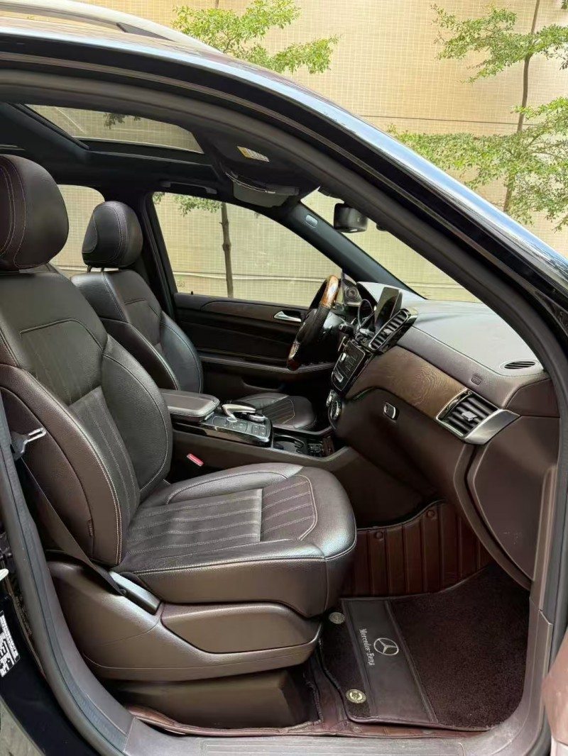 佛山17年奔驰GLE8