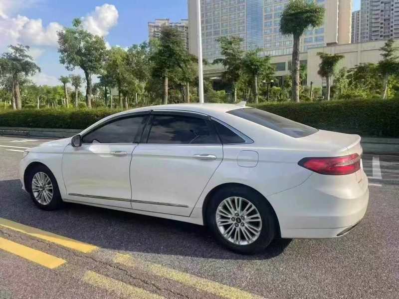 深圳17年福特金牛座8