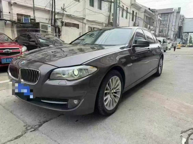 徐州13年宝马5系3