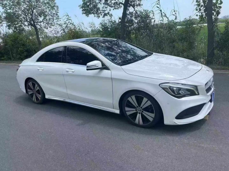 徐州18年奔驰CLA2
