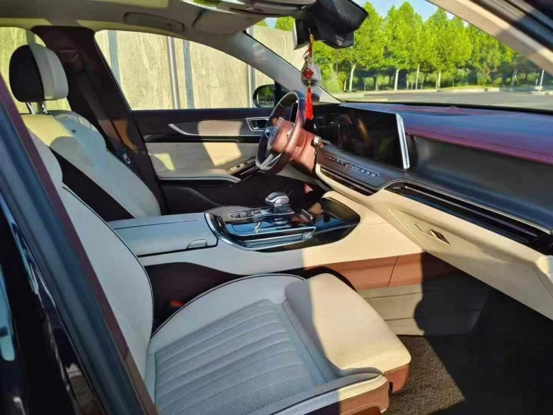 徐州25年紅旗H94