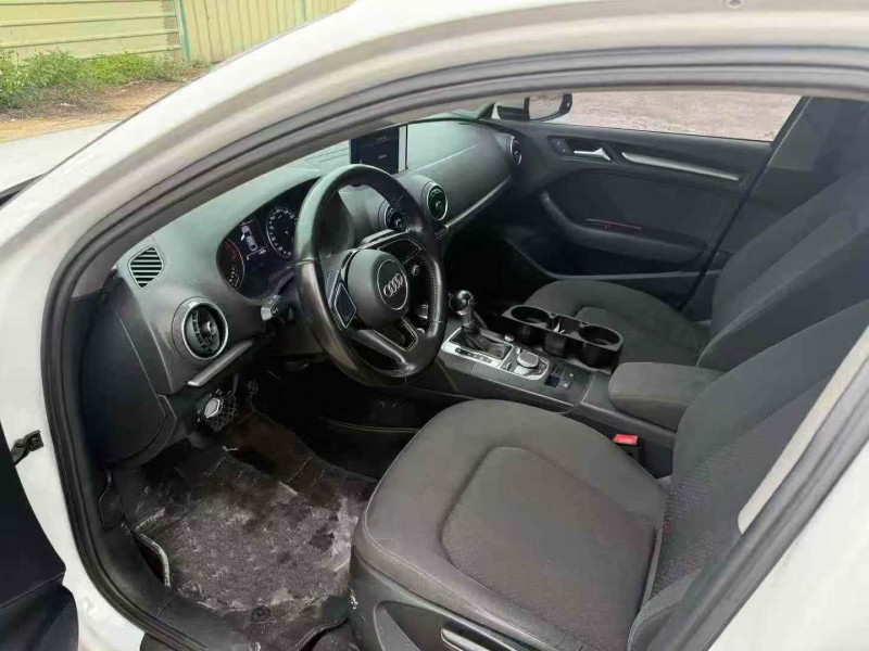 珠海17年奥迪A35