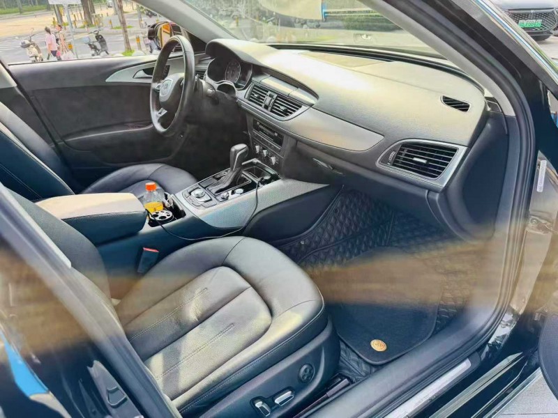 深圳18年奥迪A6L7