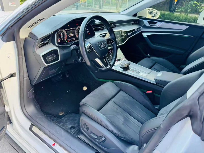 深圳24年奥迪A7L4