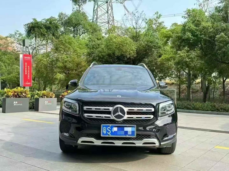 深圳22年奔驰GLB1