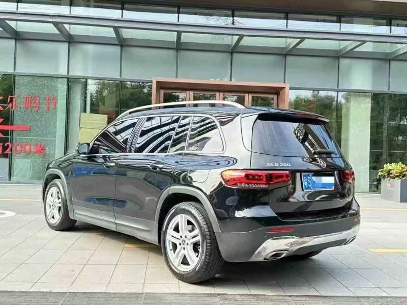 深圳22年奔驰GLB7