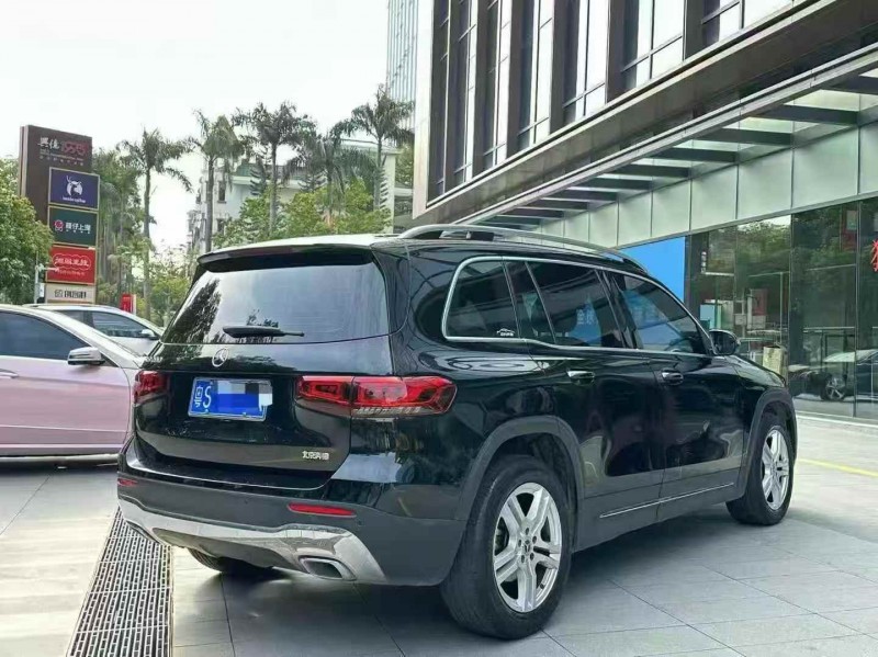 深圳22年奔驰GLB8