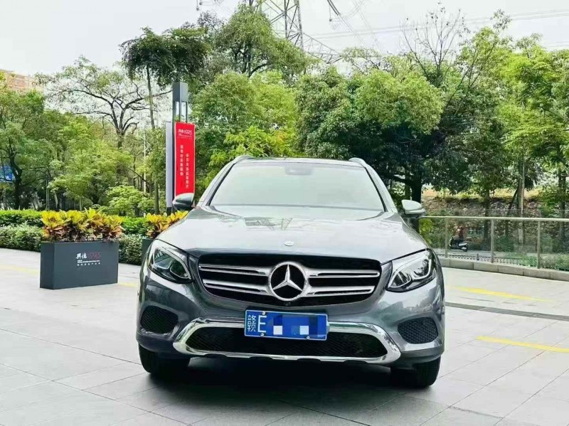 深圳16年奔驰GLC1