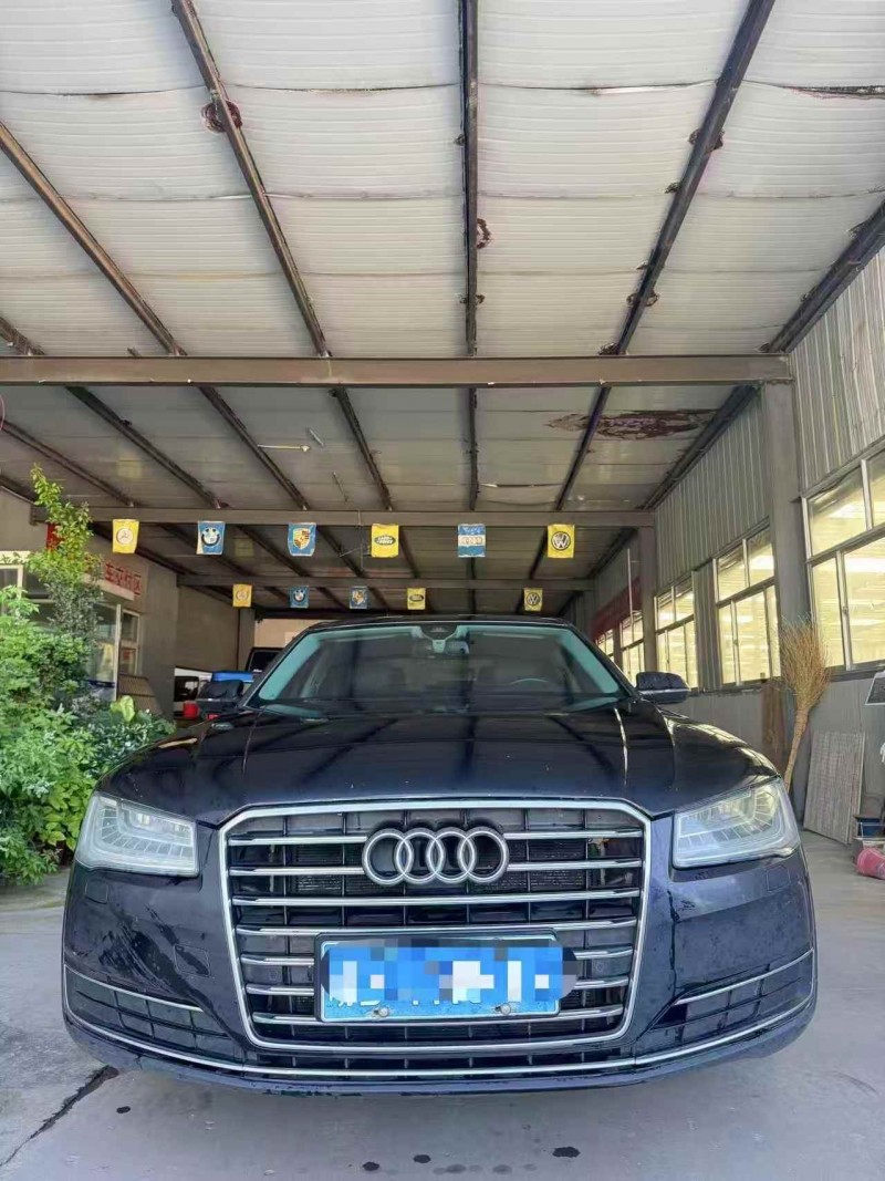 枣庄18年奥迪A8L1