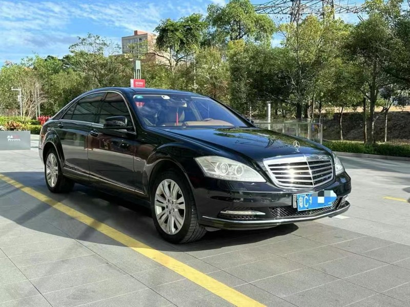 深圳13年奔驰S2