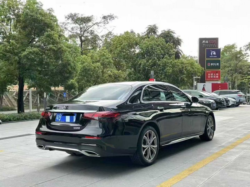 深圳21年奔驰E8